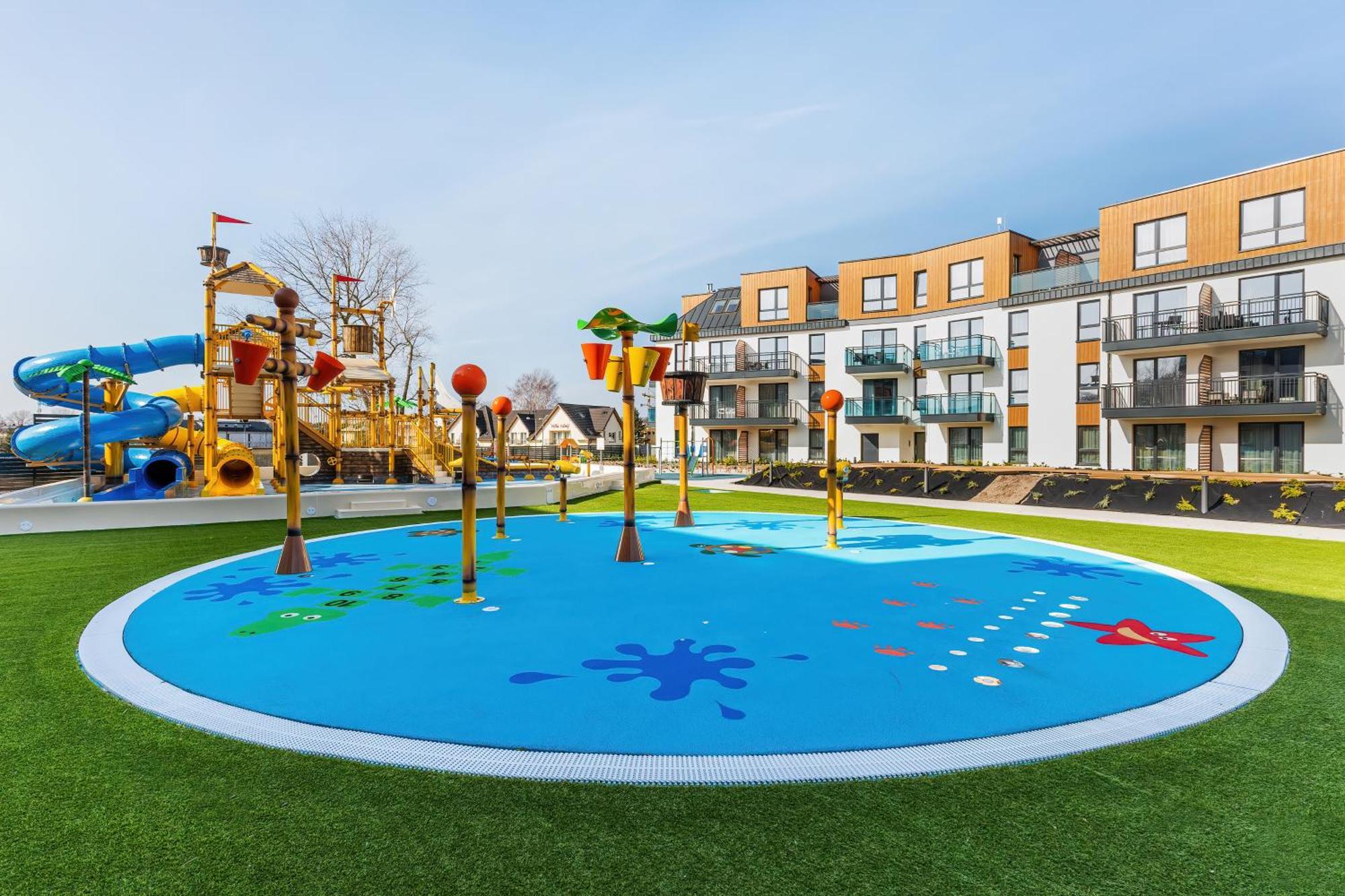 Bel Mare Resort Apartment With Parking By Noclegi Renters Мендзиздрое Екстериор снимка